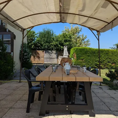 Villa Grande Capacite 15 Personnes Baleyssagues